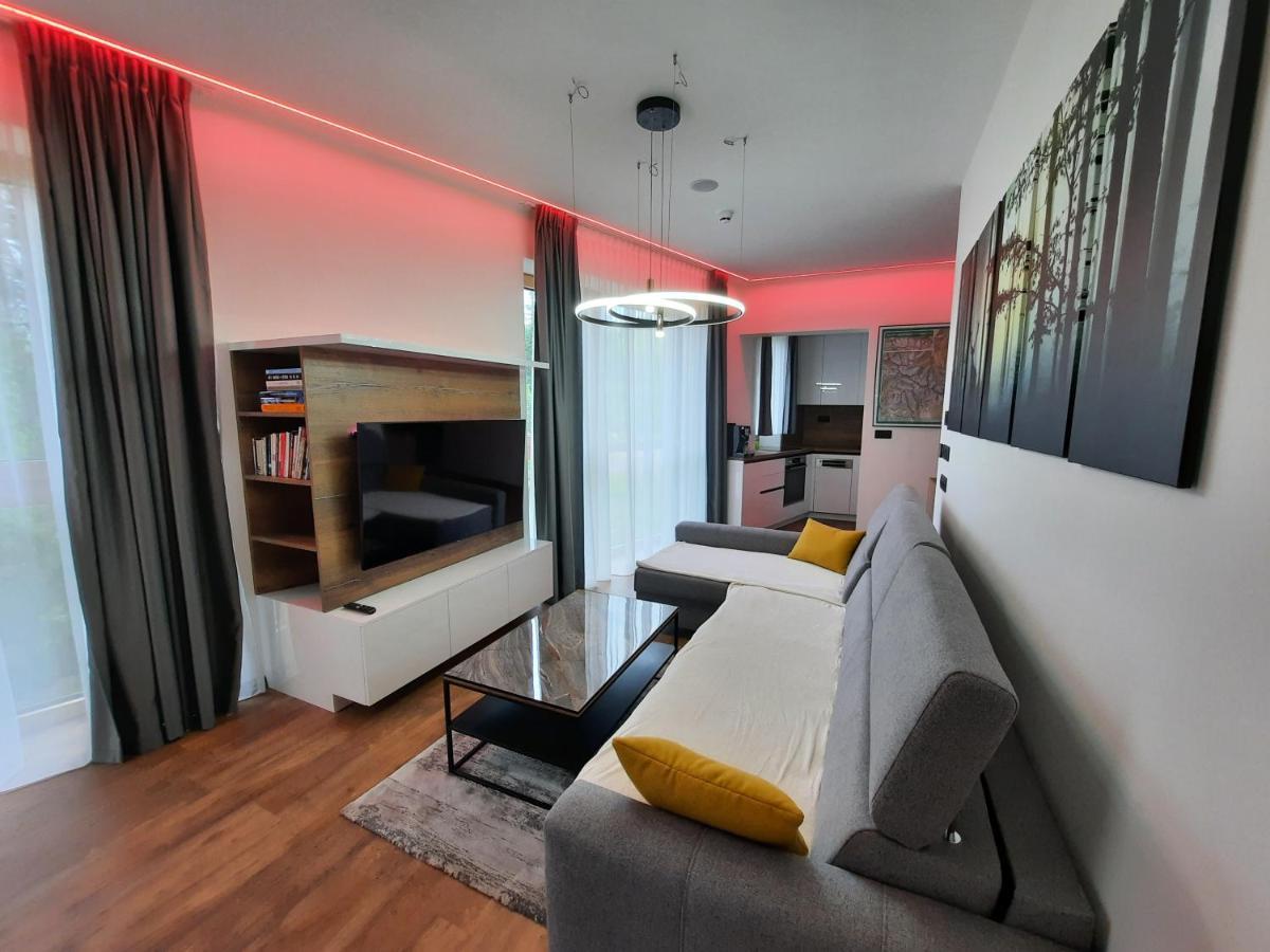 Hotel Ovruc - Rodinny Apartman 111 Štrbské Pleso Exteriör bild