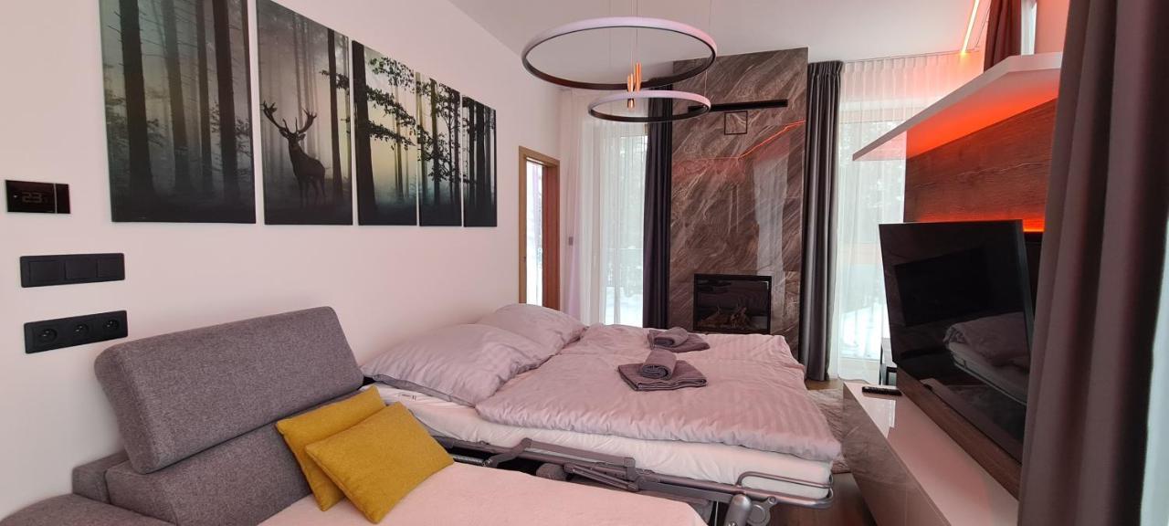 Hotel Ovruc - Rodinny Apartman 111 Štrbské Pleso Exteriör bild