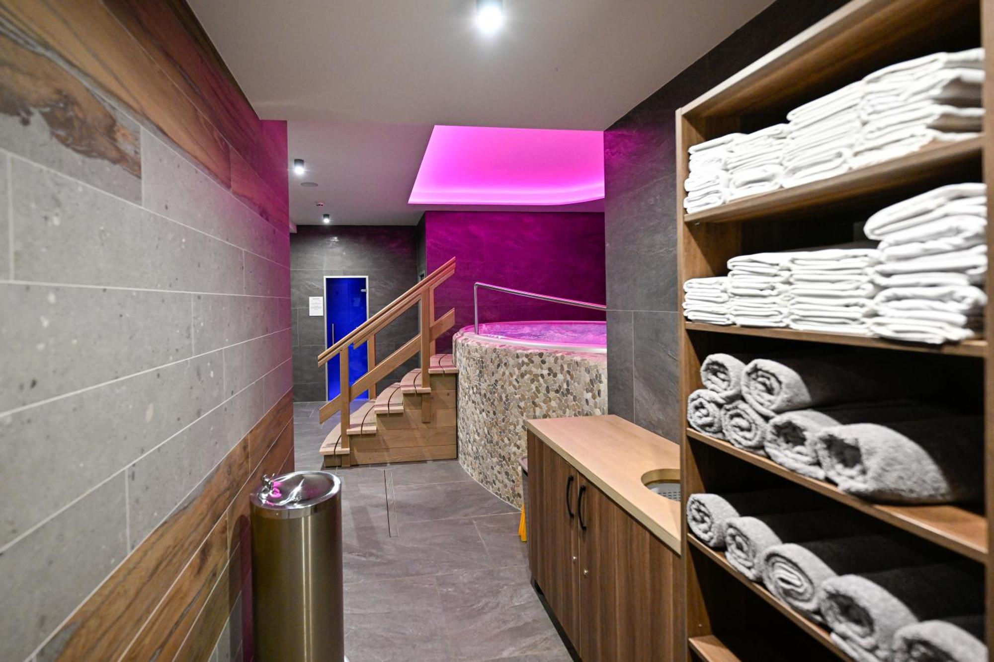 Hotel Ovruc - Rodinny Apartman 111 Štrbské Pleso Exteriör bild
