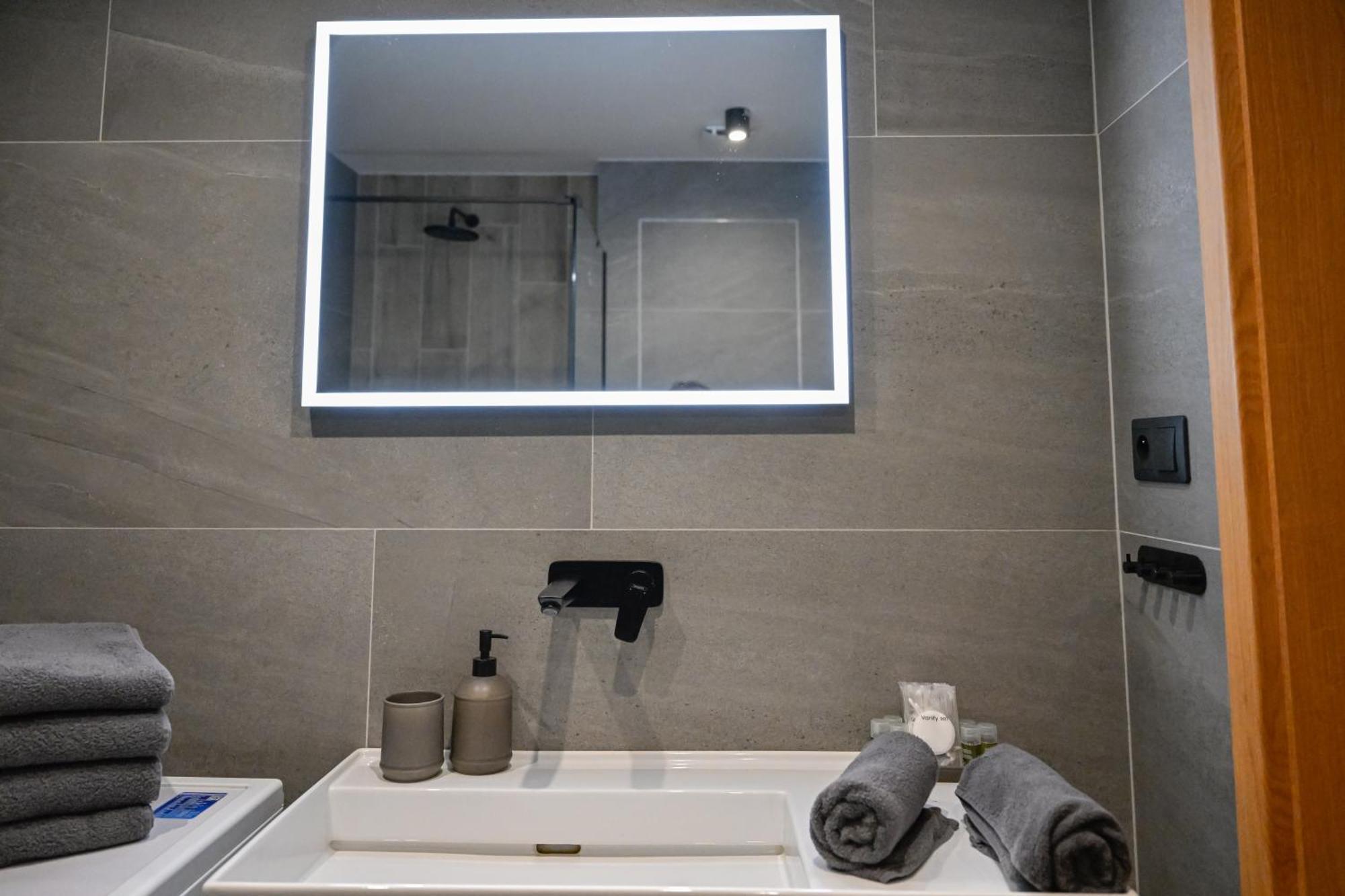Hotel Ovruc - Rodinny Apartman 111 Štrbské Pleso Exteriör bild